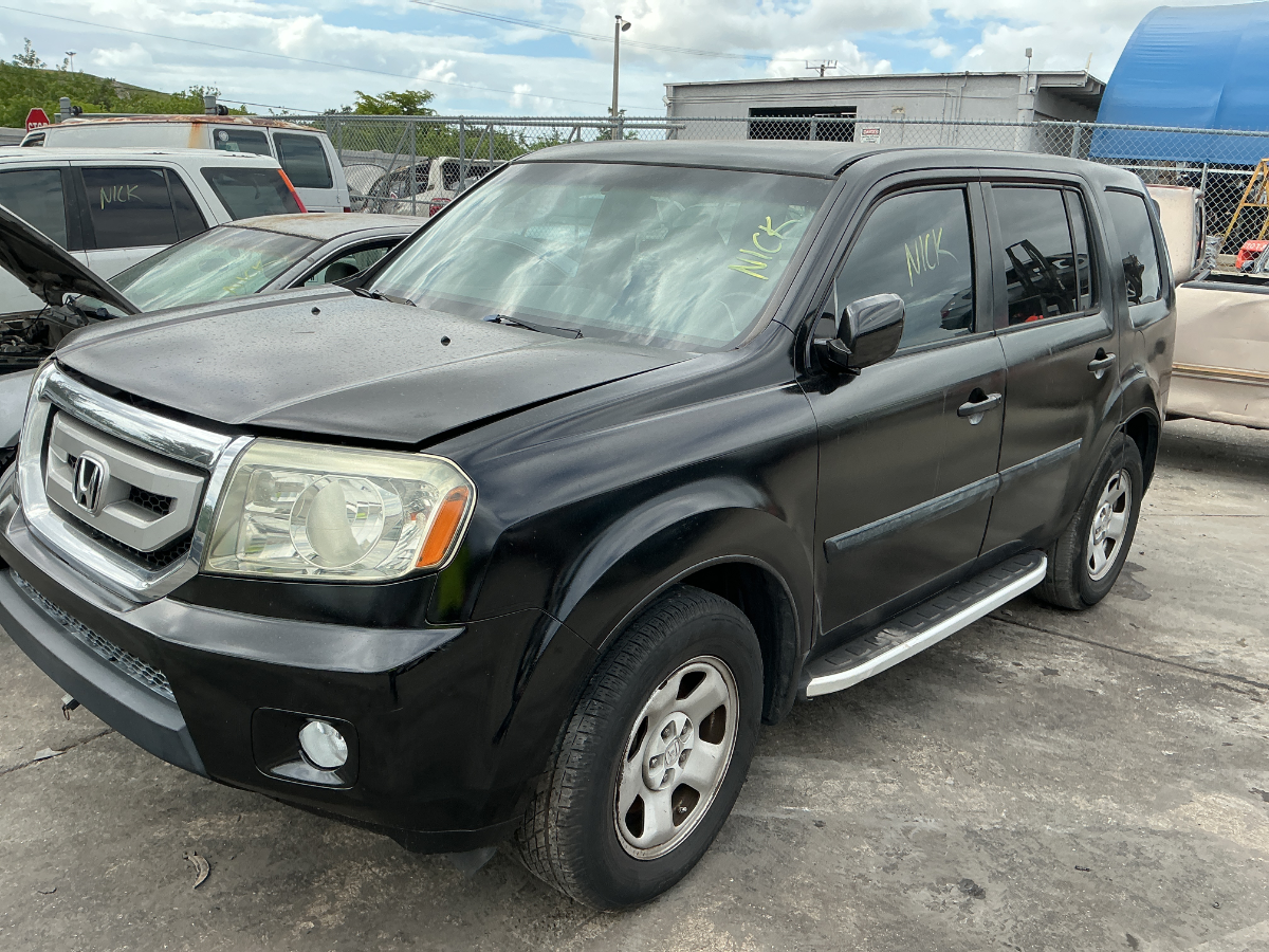 Photo of 2011 Honda Pilot