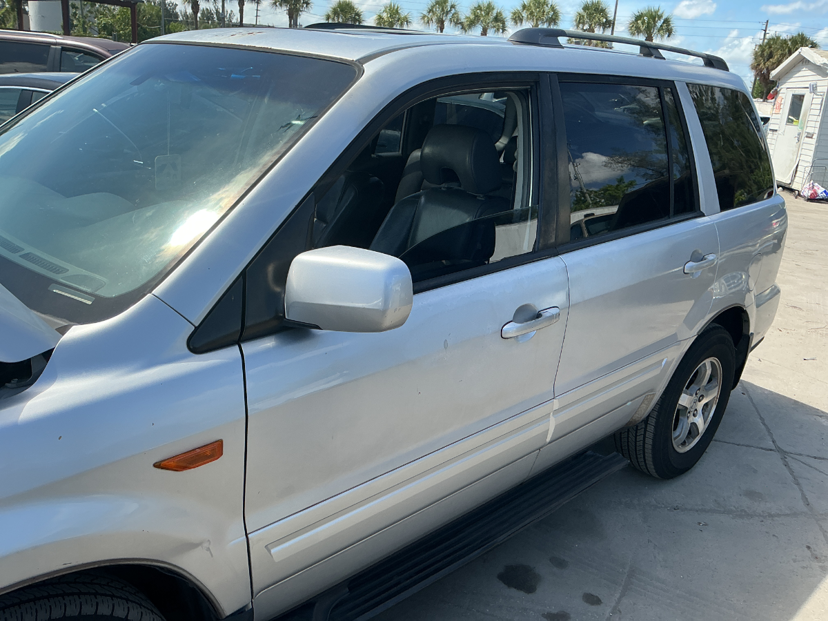 Photo of 2006 Honda Pilot