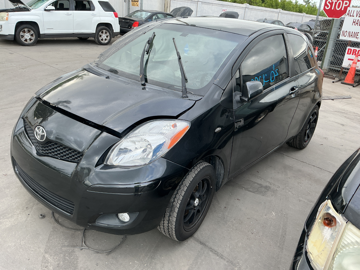 Photo of 2011 Toyota Yaris