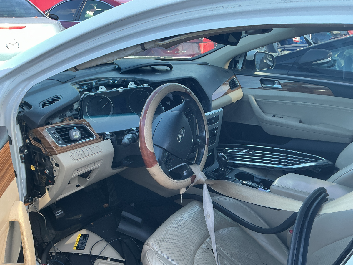 Photo of 2015 Hyundai Sonata