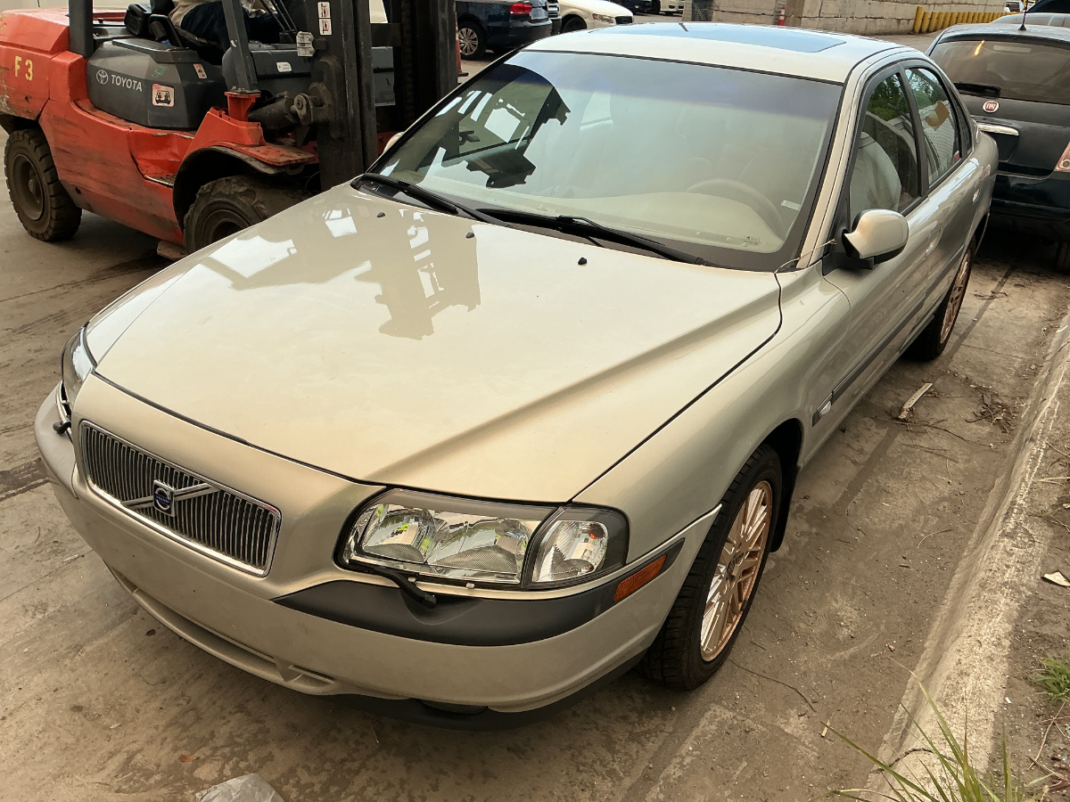 Photo of 2000 Volvo S80