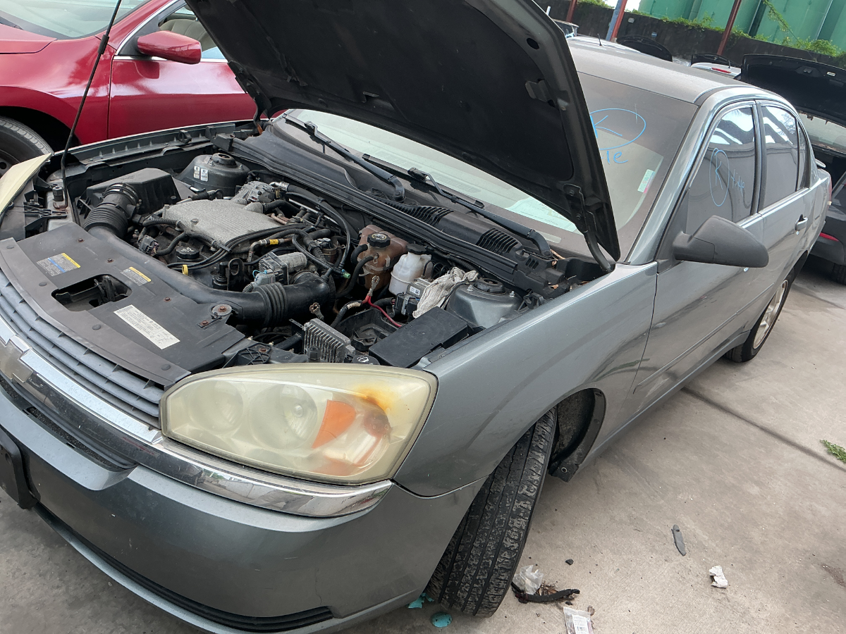 Photo of 2004 Chevrolet Malibu
