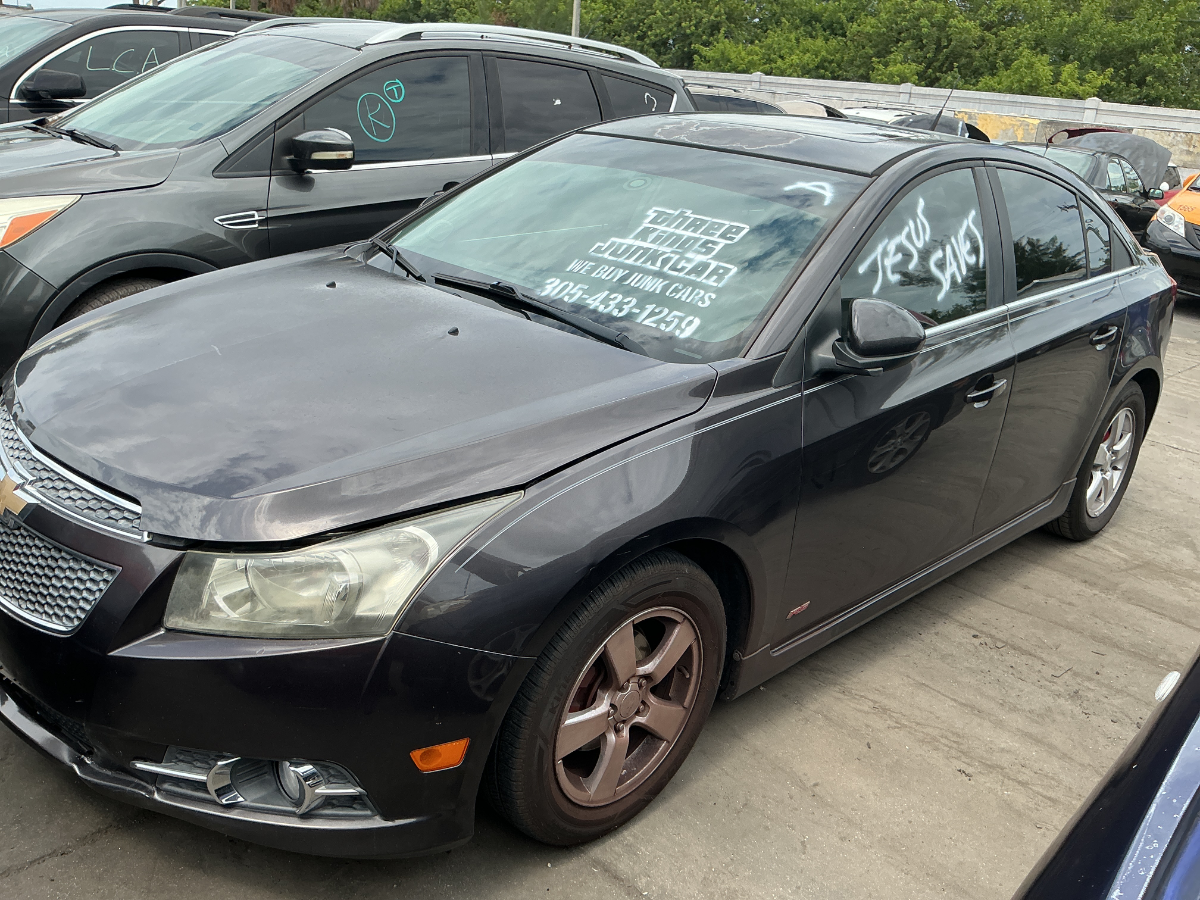 Photo of 2014 Chevrolet Cruze