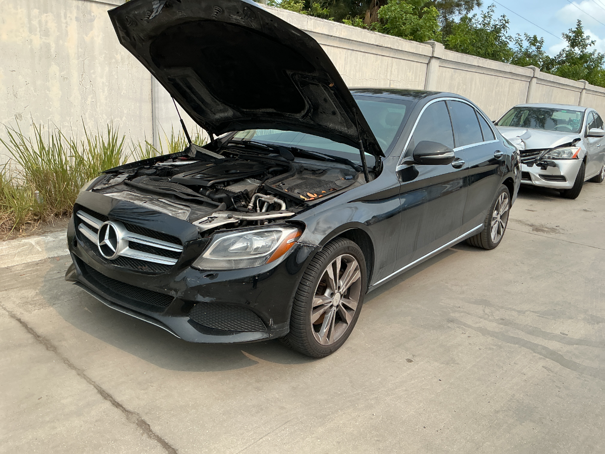 Photo of 2016 Mercedes-Benz C-Class