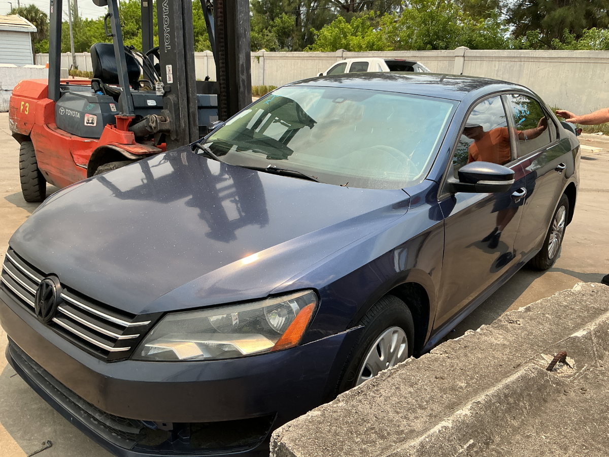 Photo of 2013 Volkswagen Passat