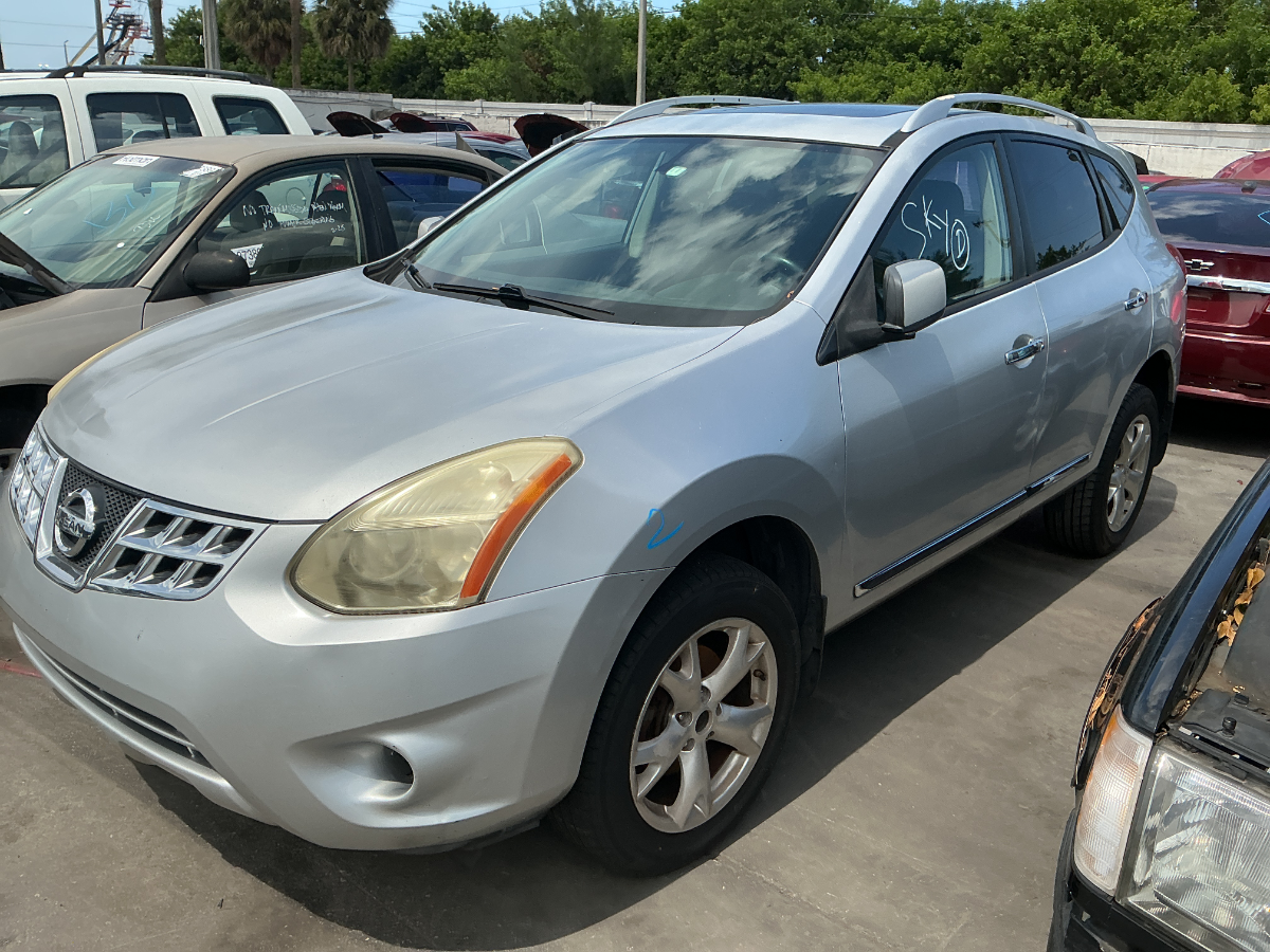 Photo of 2011 Nissan Rogue