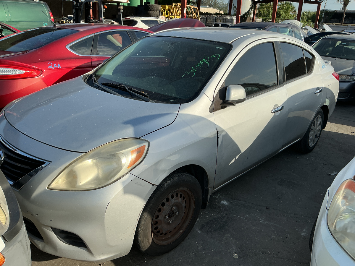 Photo of 2014 Nissan Versa