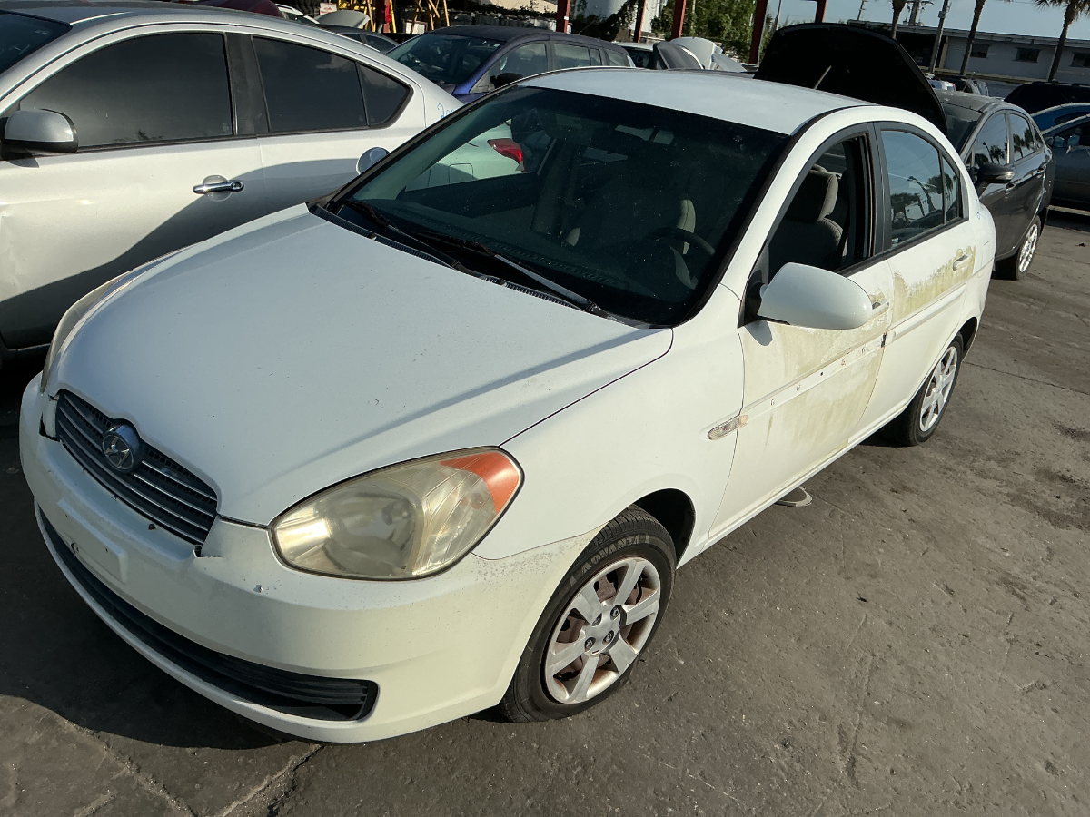 Photo of 2007 Hyundai Accent