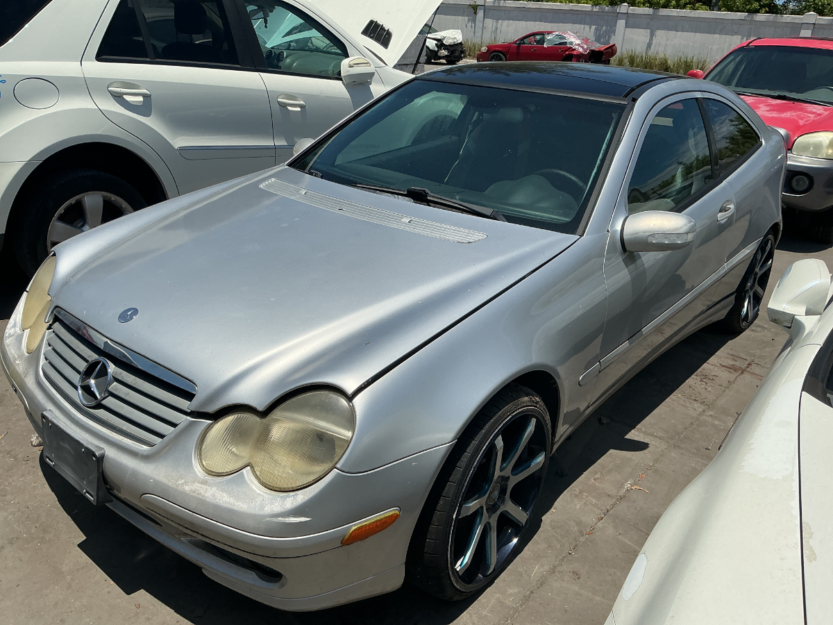 Photo of 2002 Mercedes-Benz C-Class