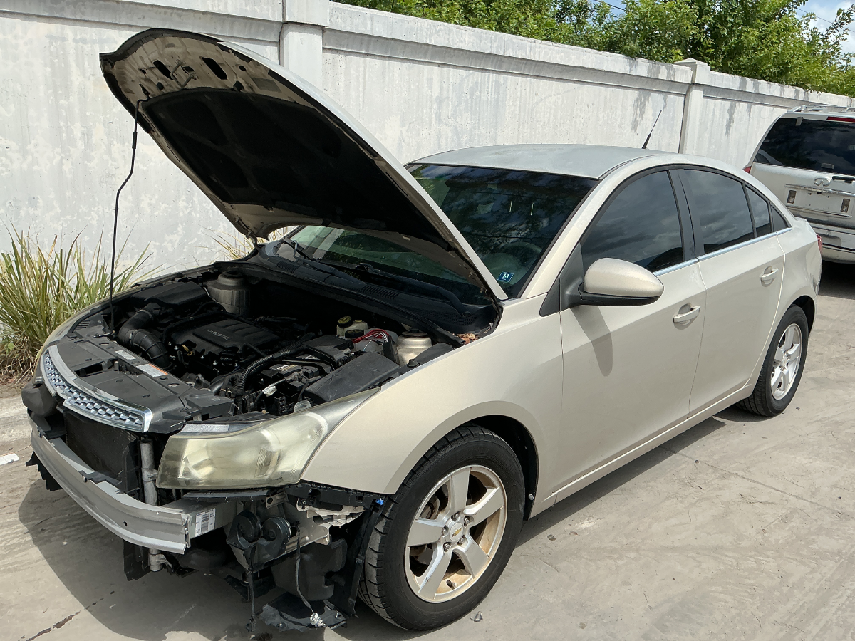 Photo of 2011 Chevrolet Cruze
