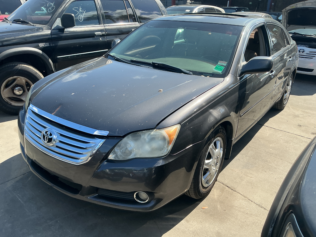 Photo of 2009 Toyota Avalon
