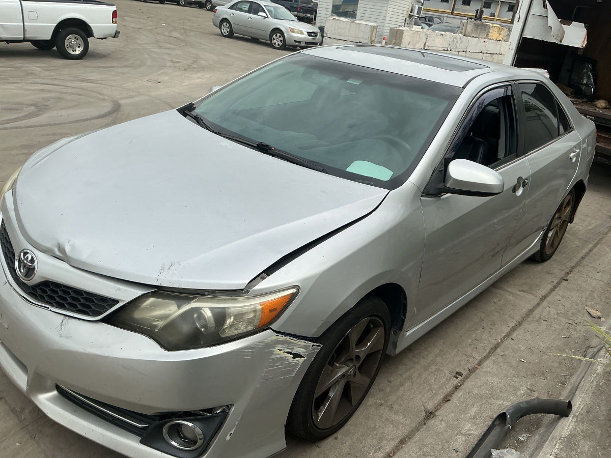 Photo of 2014 Toyota Camry