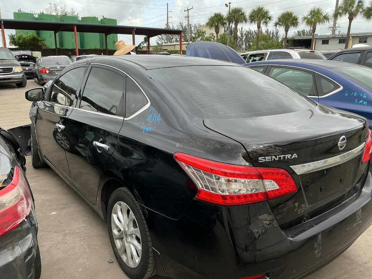 Photo of 2015 Nissan Sentra