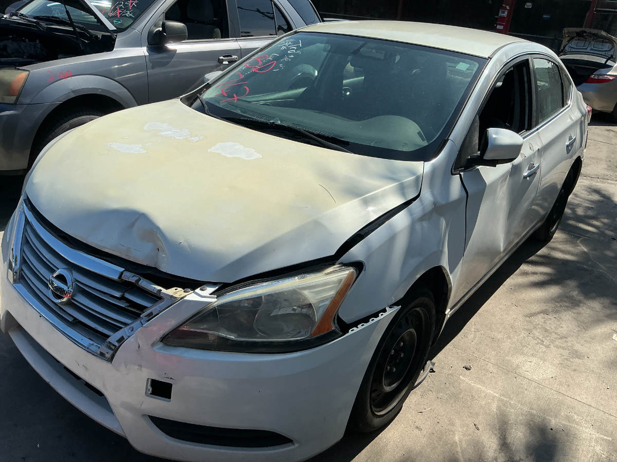 Photo of 2014 Nissan Sentra