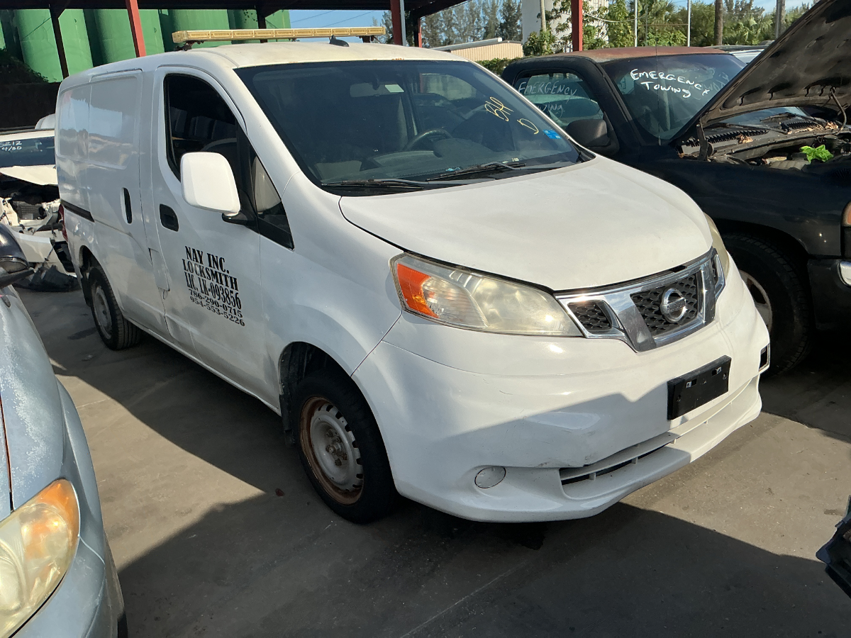 Photo of 2014 Nissan Nv200