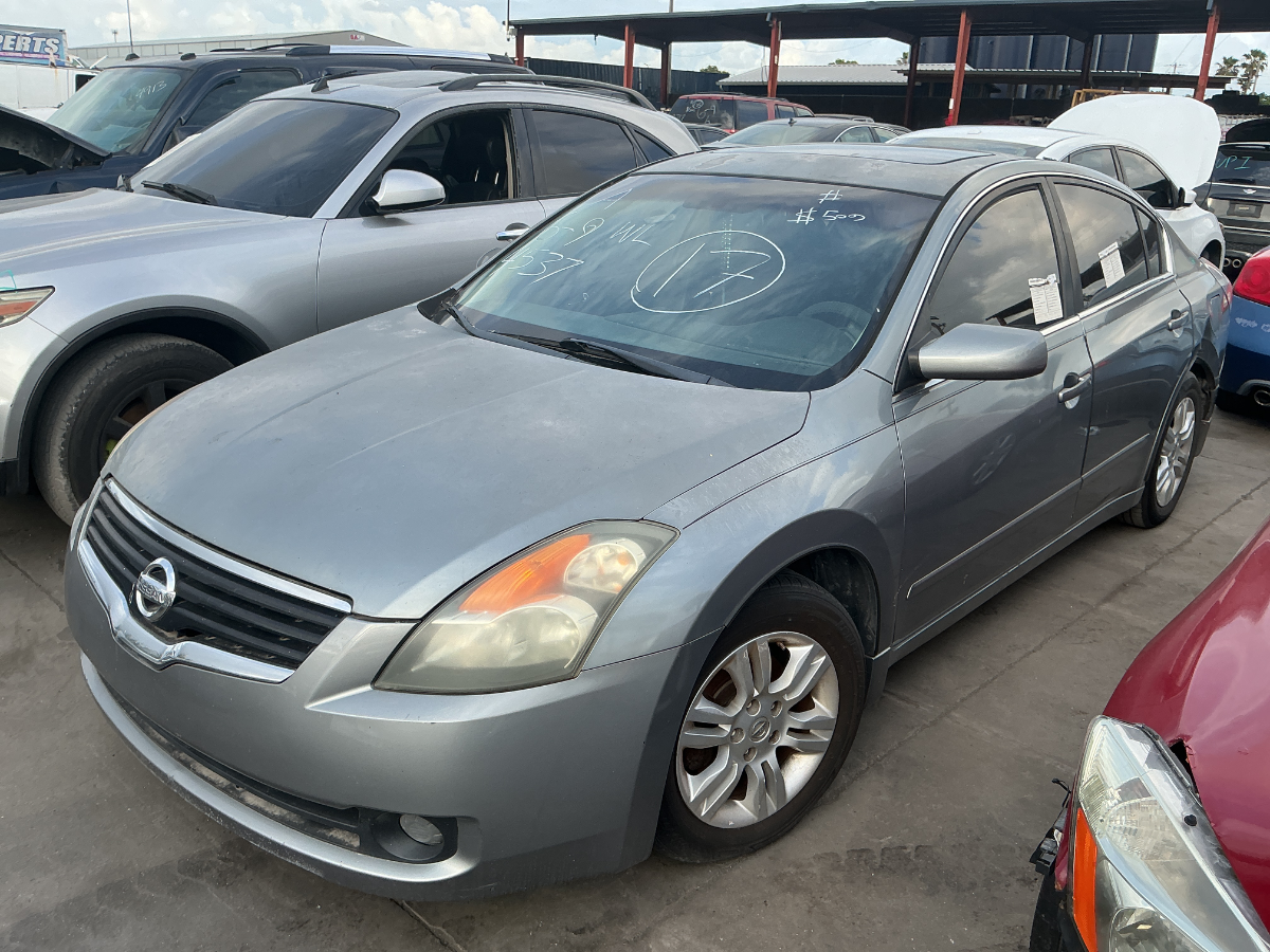 Photo of 2009 Nissan Altima