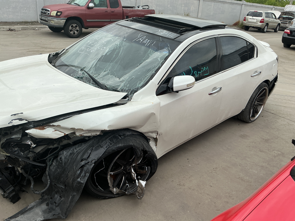 Photo of 2014 Nissan Maxima