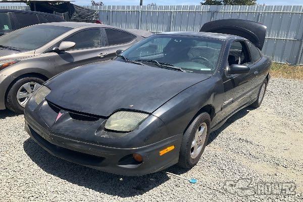 Photo of 2000 Pontiac Sunfire