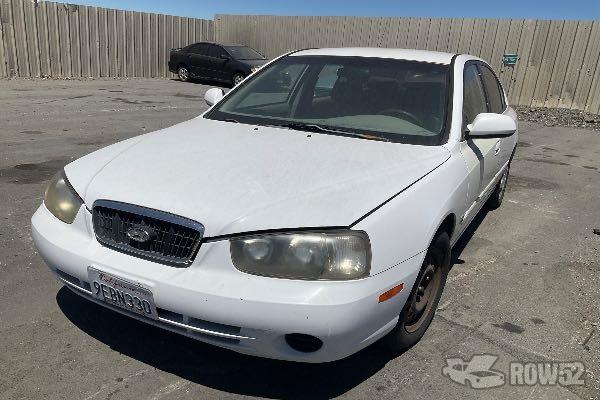 Photo of 2003 Hyundai Elantra