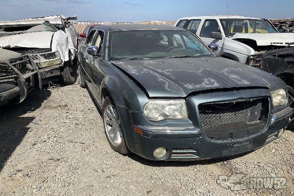 Photo of 2005 Chrysler 300