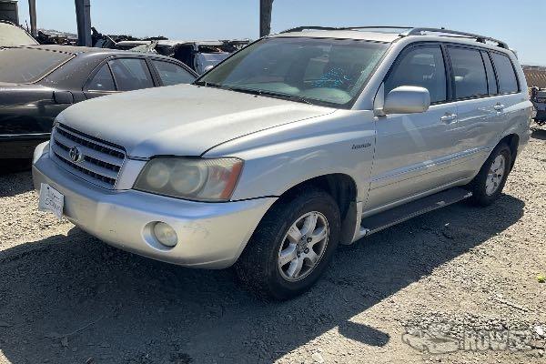 Photo of 2003 Toyota Highlander