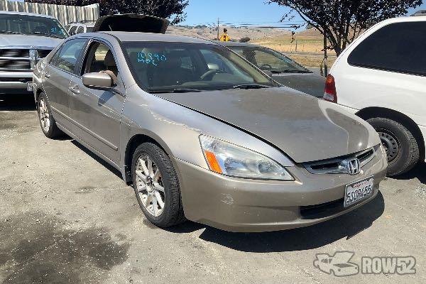 Photo of 2005 Honda Accord Hybrid
