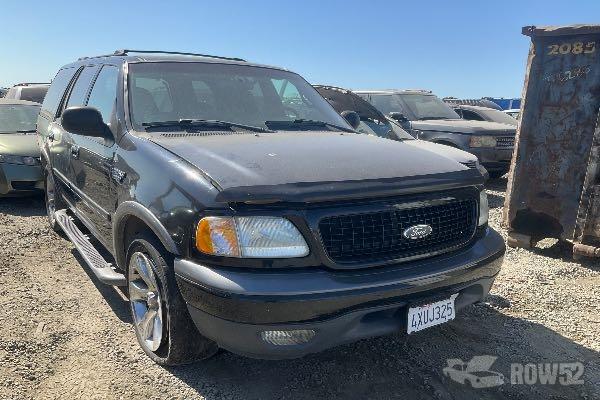 Photo of 2002 Ford Expedition