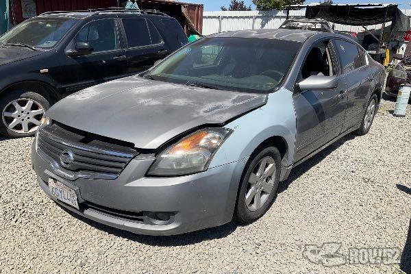 Photo of 2009 Nissan Altima