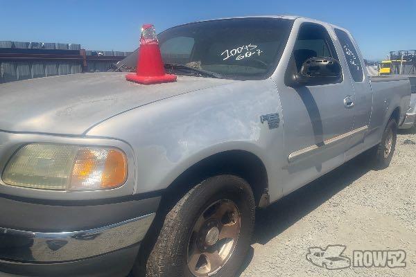 Photo of 2001 Ford F-150