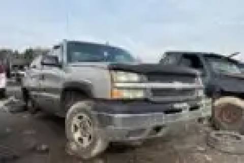 Photo of 2003 Chevrolet Silverado