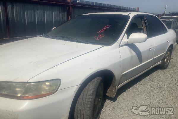 Photo of 1999 Honda Accord