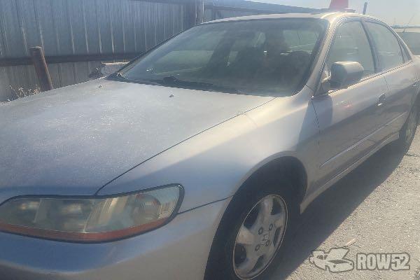 Photo of 1999 Honda Accord