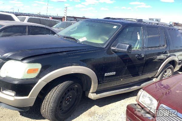 Photo of 2006 Ford Explorer
