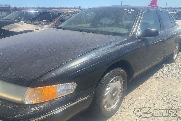 Photo of 1995 Lincoln Continental