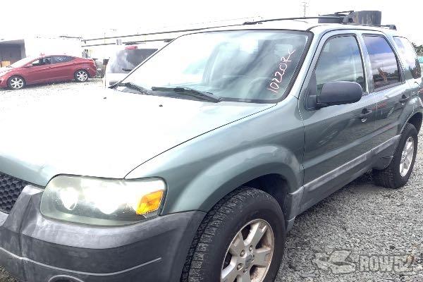 Photo of 2005 Ford Escape