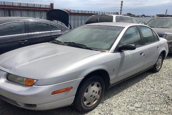 Photo of 2000 Saturn SL