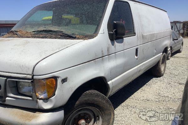 Photo of 1999 Ford Econoline