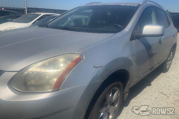 Photo of 2011 Nissan Rogue