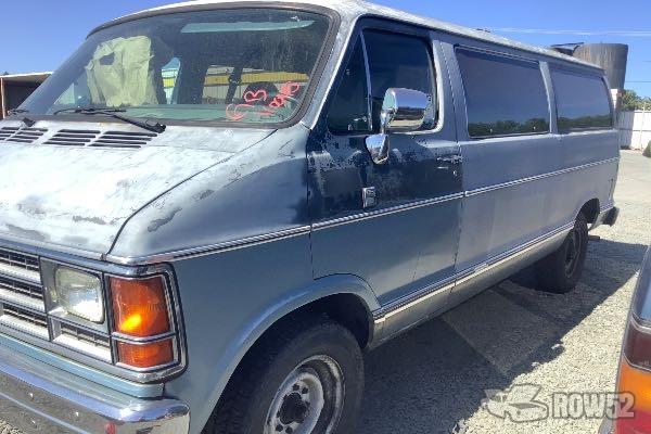 Photo of 1989 Dodge Ram Wagon