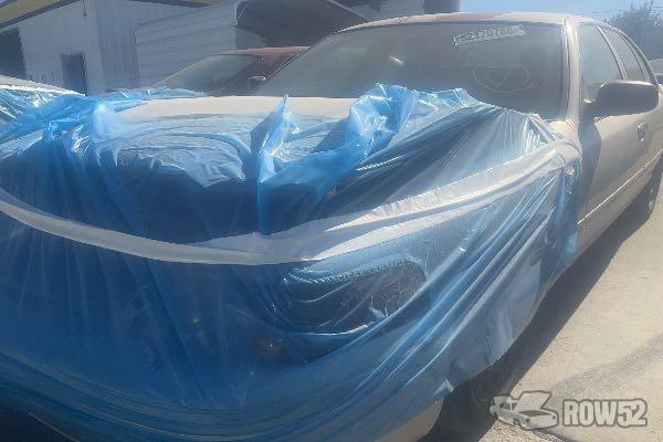 Photo of 2005 Ford Crown Victoria