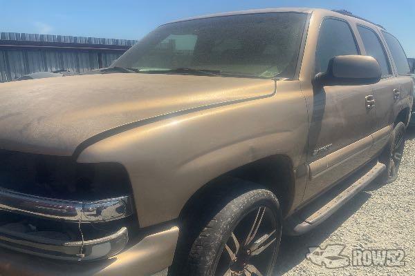 Photo of 2001 Chevrolet Tahoe