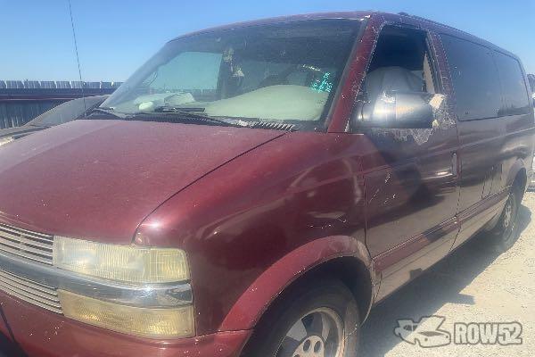 Photo of 2003 Chevrolet Astro