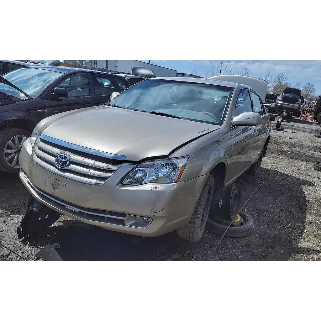 Photo of 2005 Toyota Avalon