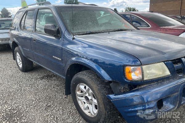 Photo of 2004 Isuzu Rodeo