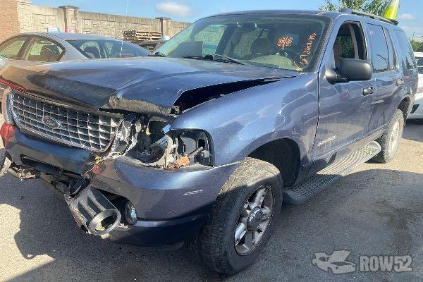 Photo of 2004 Ford Explorer