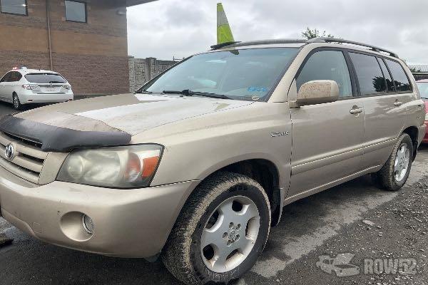 Photo of 2004 Toyota Highlander