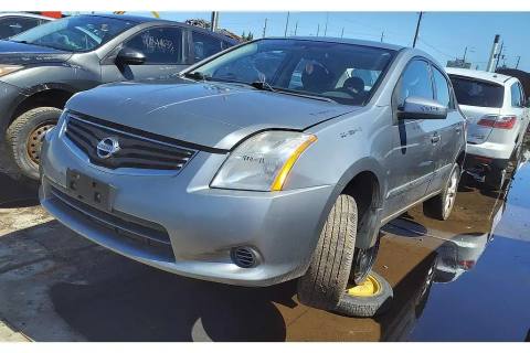 Photo of 2011 Nissan Sentra