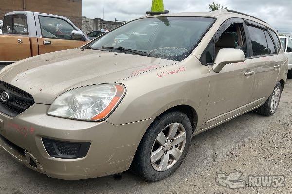 Photo of 2007 Kia Rondo