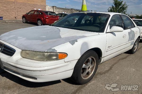 Photo of 1999 Buick Regal
