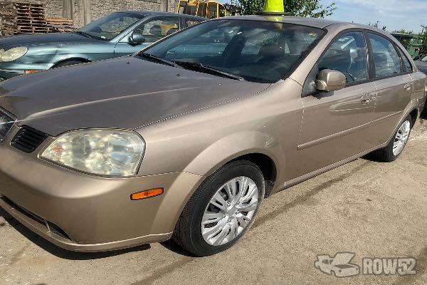 Photo of 2004 Suzuki Forenza